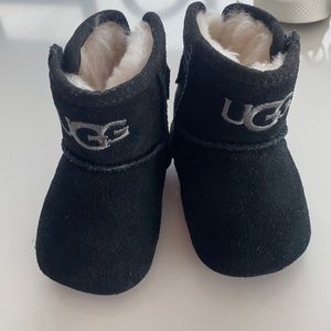 Never worn baby UGG